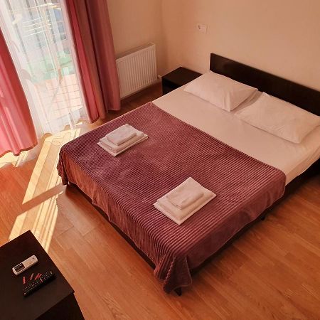 Ellas Guest House Кабардинка Екстер'єр фото